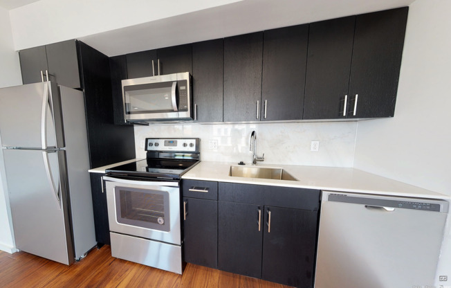 1 bed, 1 bath, 518 sqft, $1,585, Unit 614