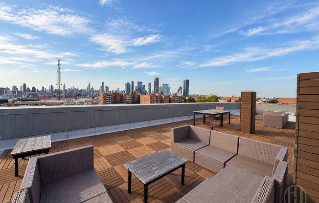 1 bed, 1 bath, 710 sqft, $2,850, Unit 4D
