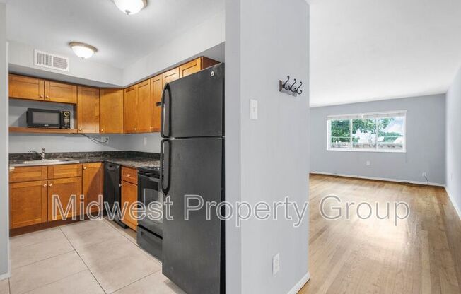 2501 S BIG BND BLVD