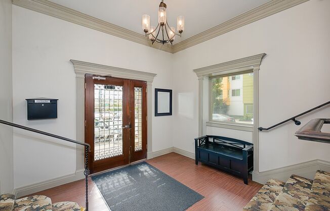 Studio, 1 bath, 400 sqft, $1,150, Unit 04