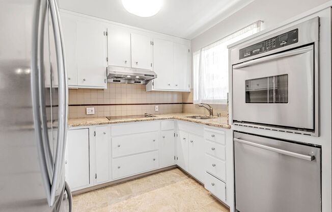 Charming 2-Bedroom Condo in Downtown Palo Alto