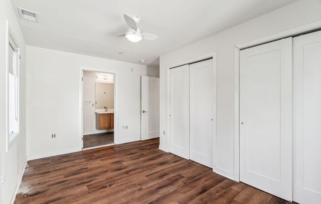 2 beds, 2 baths, 915 sqft, $2,300, Unit 416
