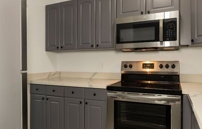 1 bed, 1 bath, 607 sqft, $1,845, Unit 404
