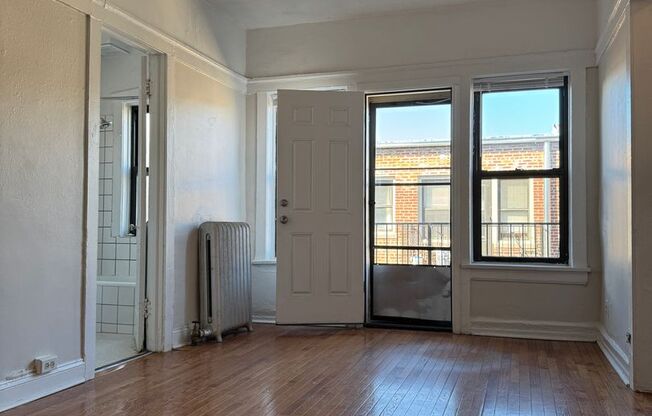 Studio, 1 bath, $1,150, Unit 515