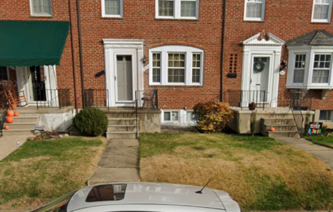 309 STRATFORD RD