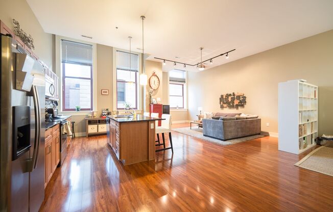 1 bed, 1 bath, 800 sqft, $1,500, Unit 307