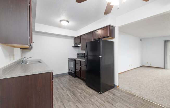 Welcome to Windsor Heights Apartments