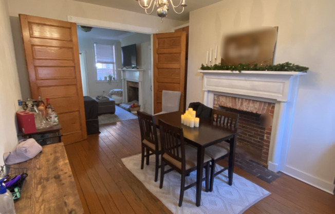 522 Bond St. - Charming 2 possible 3 bed, 1 ½ bath Townhouse in Fells Point