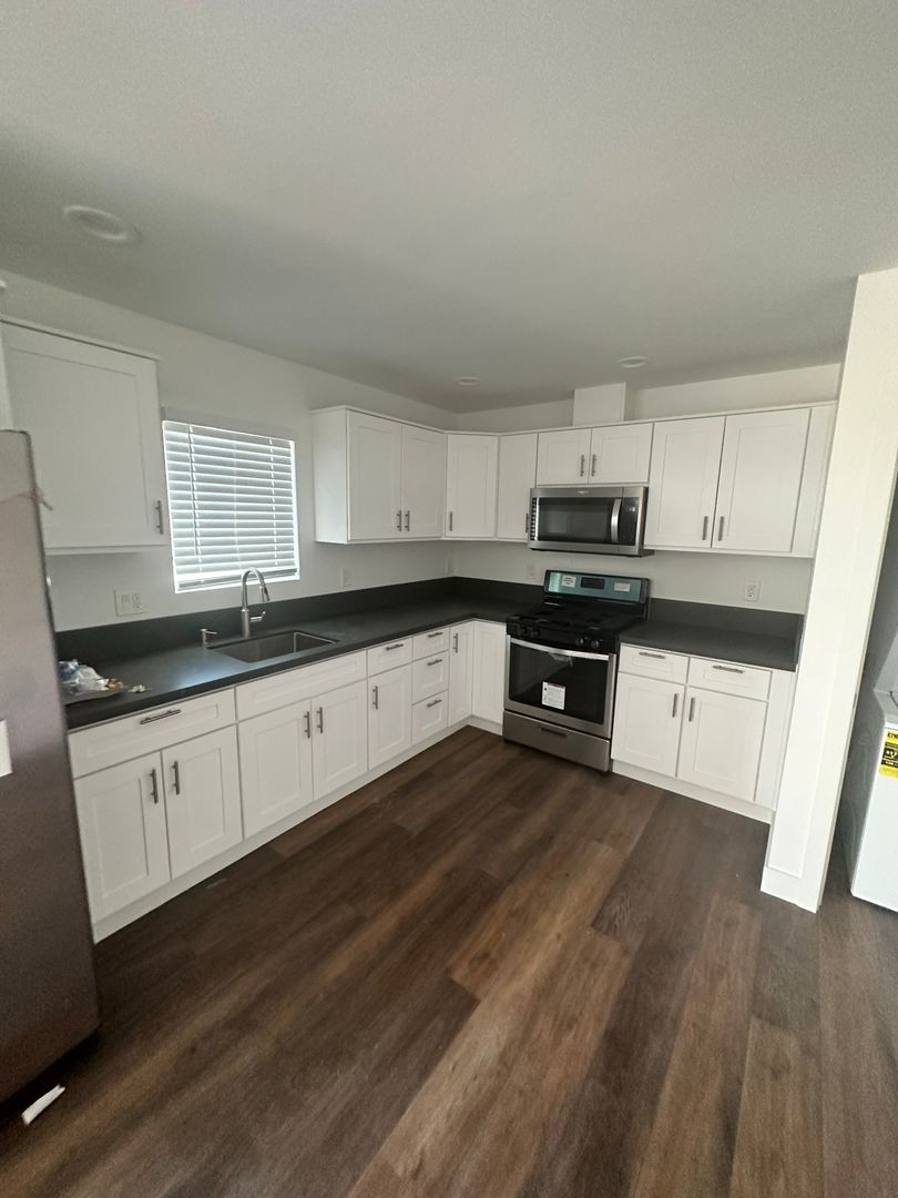2015-2019 Burroughs Street