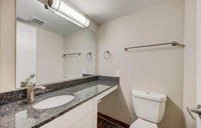 3 beds, 1.5 baths, 1,050 sqft, $1,850, Unit 4610-5