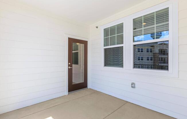 1 bed, 1 bath, 758 sqft, $1,041