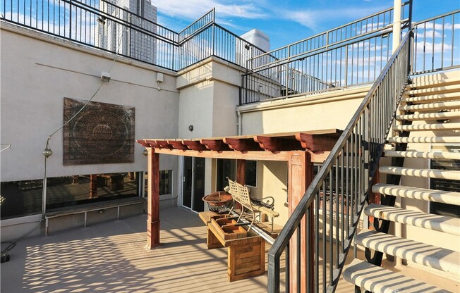 3 beds, 3 baths, 3,700 sqft, $6,990, Unit 1204