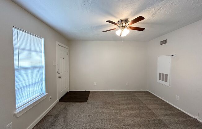 1 bed, 1 bath, $750, Unit SC512