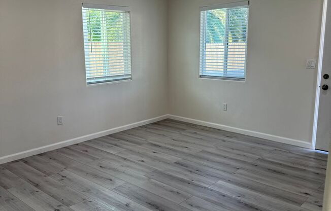 MAIN STREET 4-PLEX