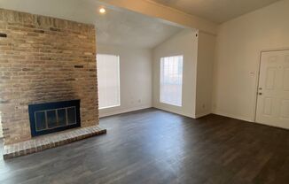 UT PRE-LEASE: 3 bed/2 bath Condo w/ Fireplace, Cathedral Ceilings in bedrooms