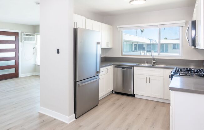 1 bed, 1 bath, 624 sqft, $2,050, Unit #L