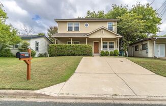 4806 Oak Cliff Drive Austin, TX 78721