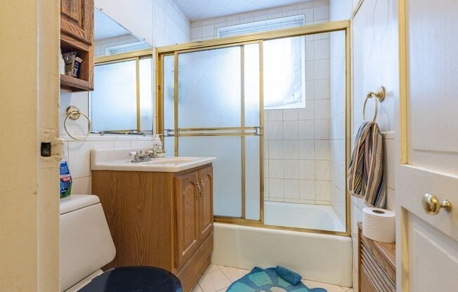 2 beds, 1 bath, 703 sqft, $2,600, Unit 1