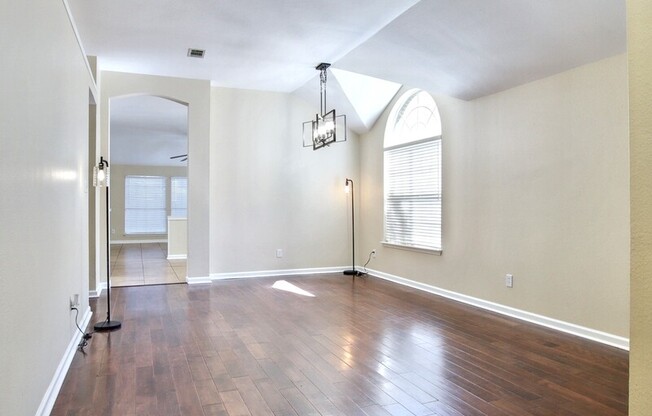 4211 BRIARBEND RD