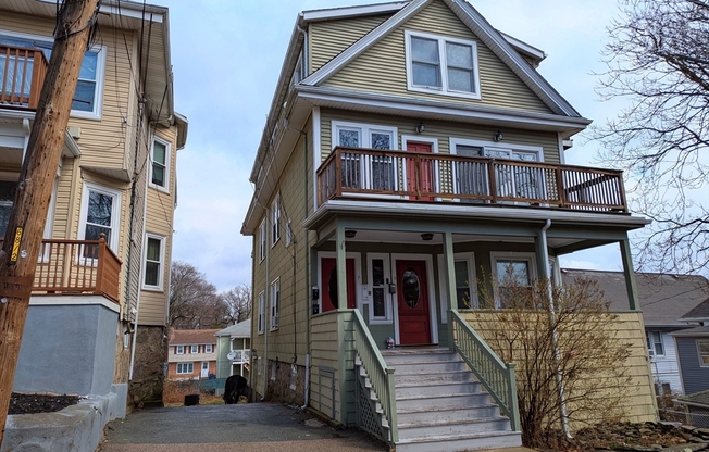7 WEYMOUTH AVE
