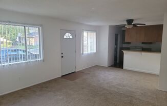 2 beds, 1 bath, $2,600