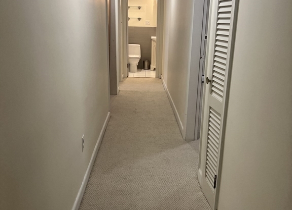 1 bed, 1 bath, $2,250, Unit B1