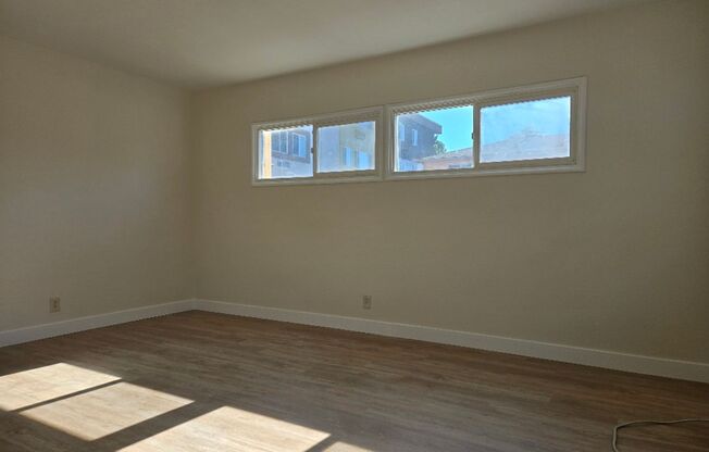 1 bed, 1 bath, $1,695, Unit 15904-3