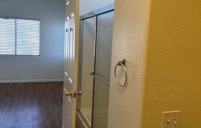 1 bed, 1 bath, $1,250, Unit UNIT 1123