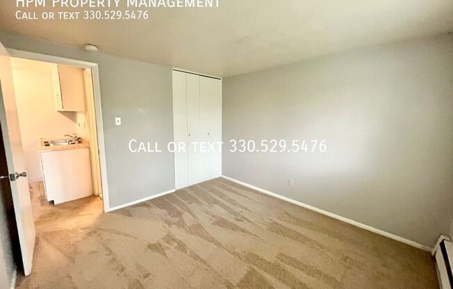 20604 LORAIN RD