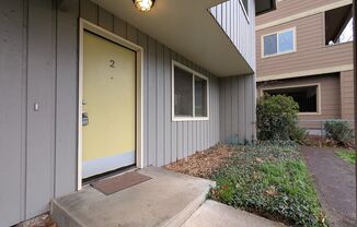 Open Concept 2-Bedroom, 1-Bath Apartment In Convienient Downtown Location!