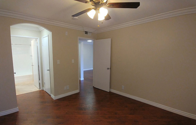 2 beds, 2 baths, 1,100 sqft, $3,395, Unit 207