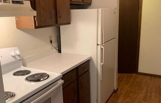 2 beds, 1 bath, 800 sqft, $950