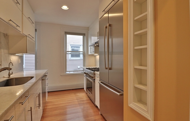 84 TREMONT ST