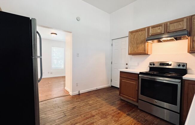 1113 E. 2nd