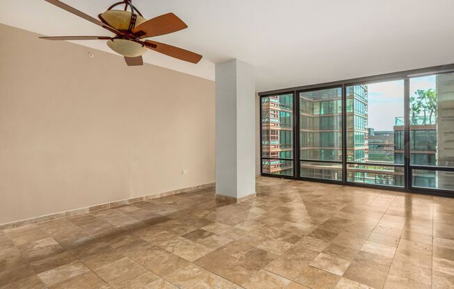 2 beds, 2 baths, $2,100, Unit # 523