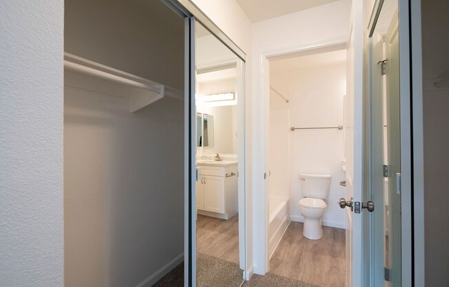 2 beds, 2 baths, 965 sqft, $2,995, Unit 301