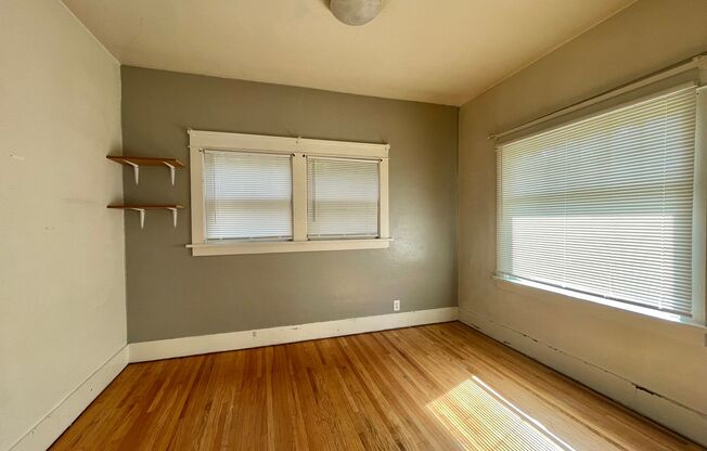 3-4 Bed standalone AVAILABLE NOW!