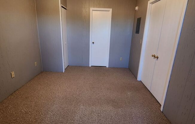 1 bed, 1 bath, $699, Unit #35