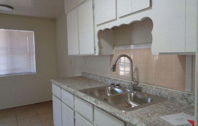 #1050-W Pierson St, LLC