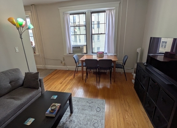 370 Chestnut Hill Ave Apt 23