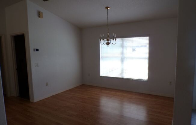 3 beds, 2 baths, $1,900