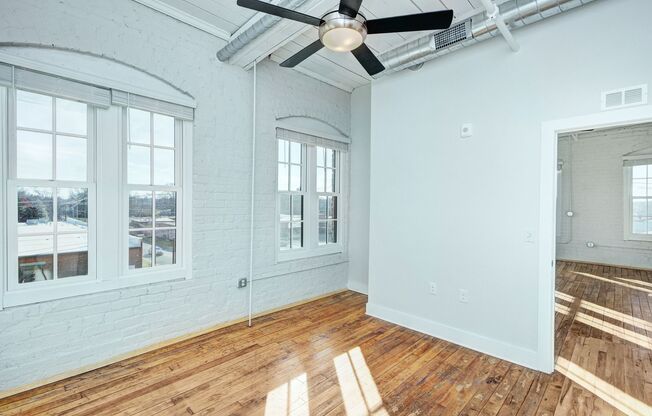 2 beds, 2 baths, 1,050 sqft, $1,850, Unit 310