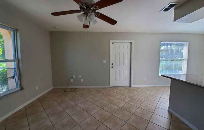 2 beds, 1 bath, $1,500