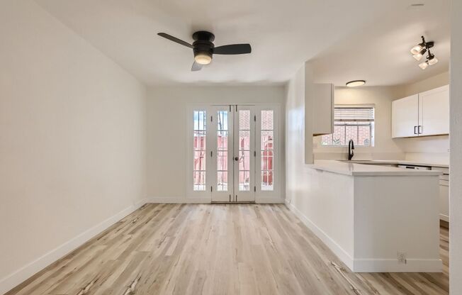Beautiful Las Vegas Country Club townhome