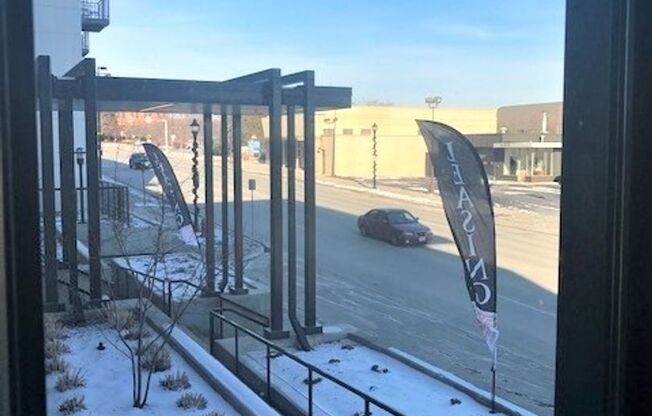 1 bed, 1 bath, 676 sqft, $1,750, Unit 111