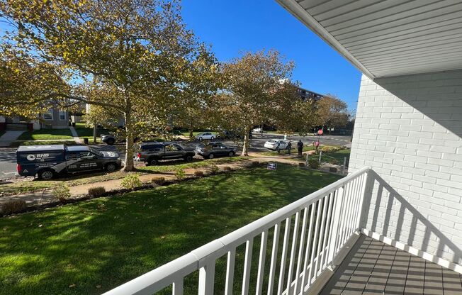 1 bed, 1 bath, 566 sqft, $2,030, Unit 215