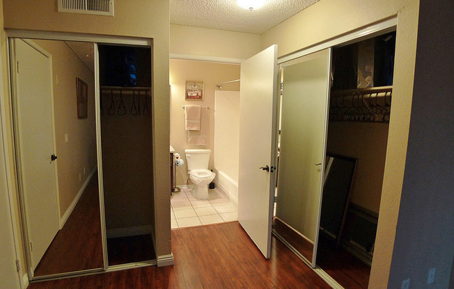 1 bed, 1 bath, 660 sqft, $1,995, Unit 213