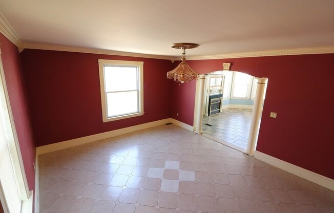 4 beds, 2 baths, 1,800 sqft, $3,800, Unit 2