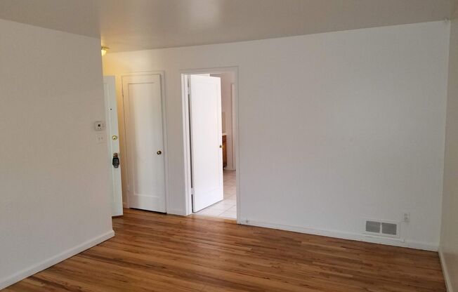 788 East 5th Avenue