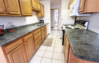 2 beds, 1 bath, 780 sqft, $755, Unit 2501-104
